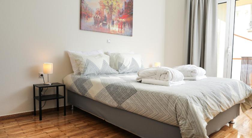Metro Fix Cosy Apartment — Hotel in Athens