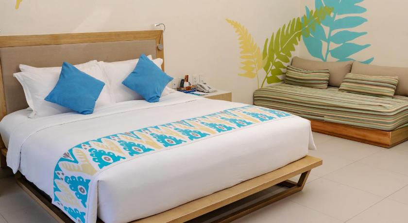 รูปของแปซิฟิกา สวีท (Pacifica Suite) 3