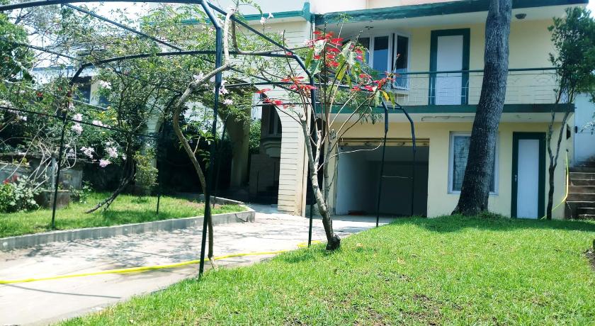 Green Woods Homestay photo