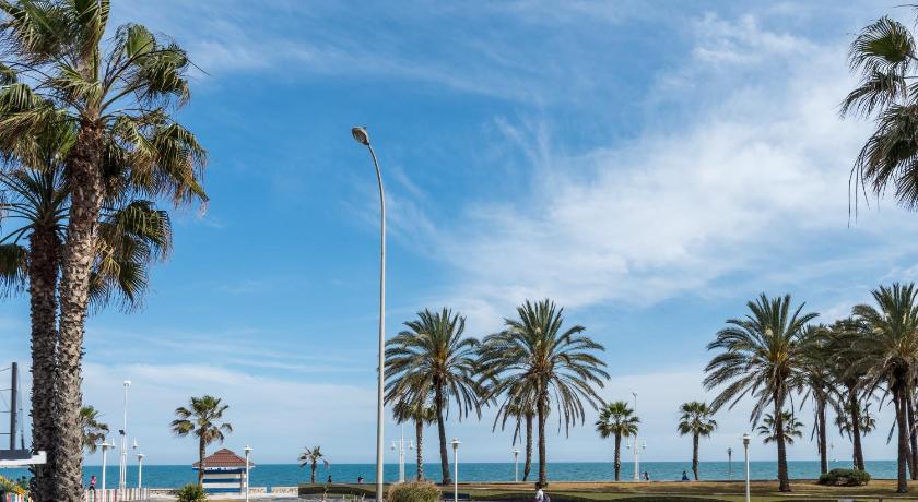 Premium Mediterraneo Beach, Malaga photo