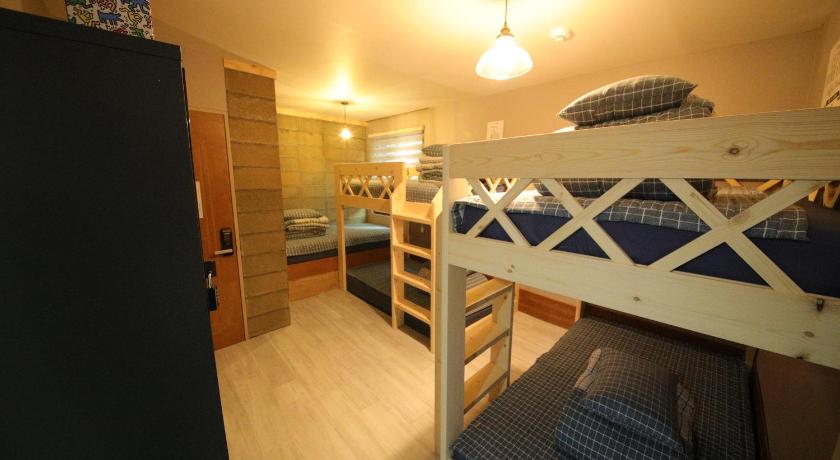 서울 스티치스 게스트하우스 (Stitches House) 3성급 호텔 수영장