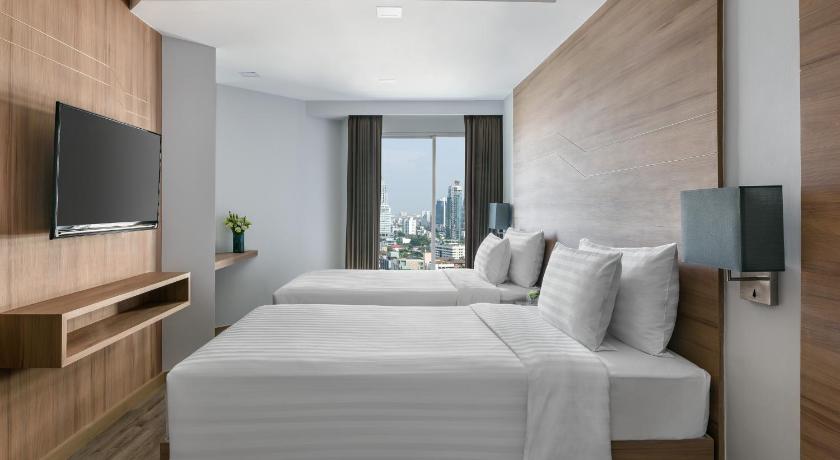 Image of Deluxe Suite King - City View 4