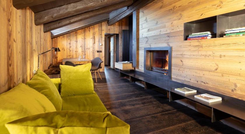 Pa' Sefn — Hotel in Sauris