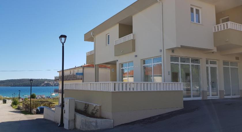 Apartmani MARELLA photo