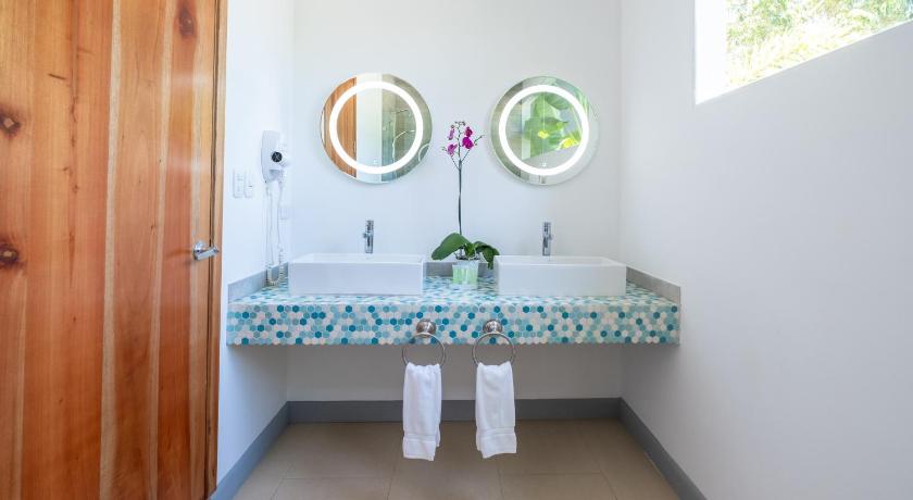 Image of Master Suite 2