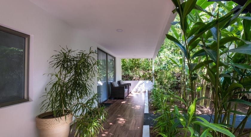 Image of Suite 14