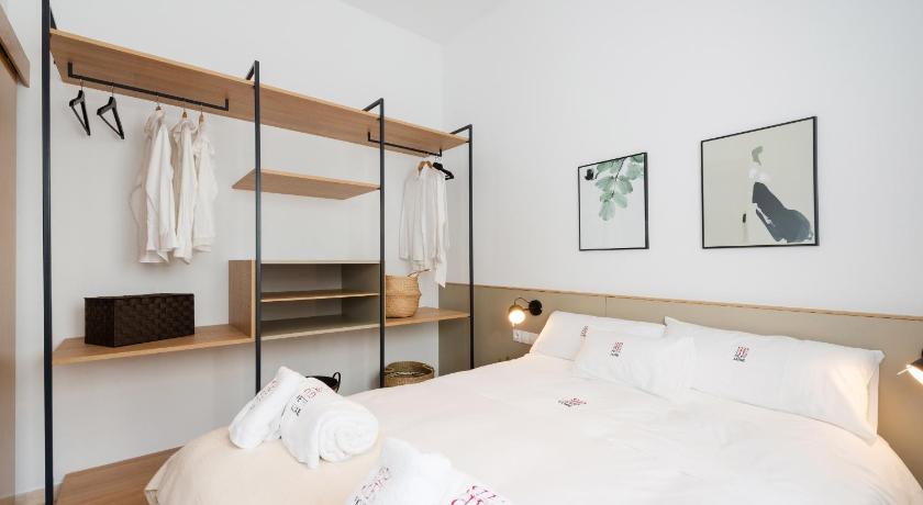 Petit Luxe Egara A Terrassa A Partir De