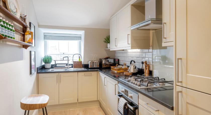 Superior Stays Luxury Apartments - Bath City Centre