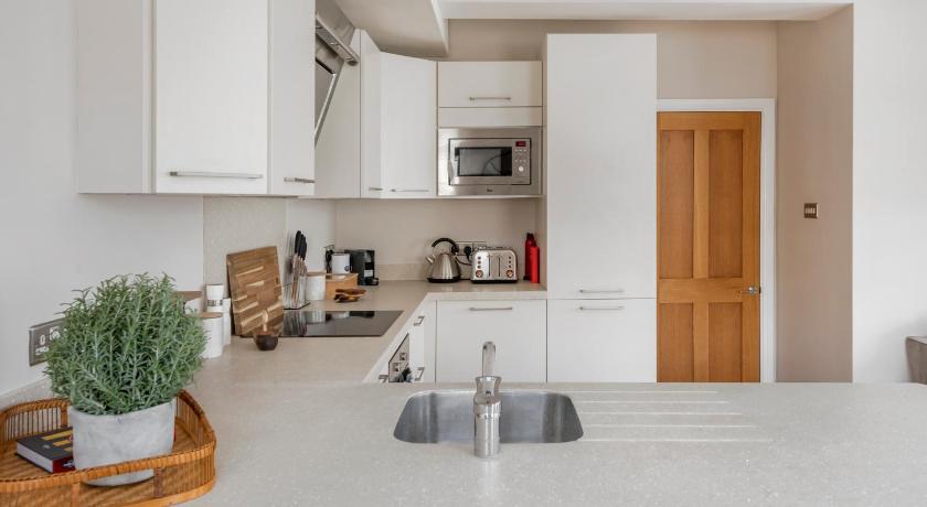 Superior Stays Luxury Apartments - Bath City Centre