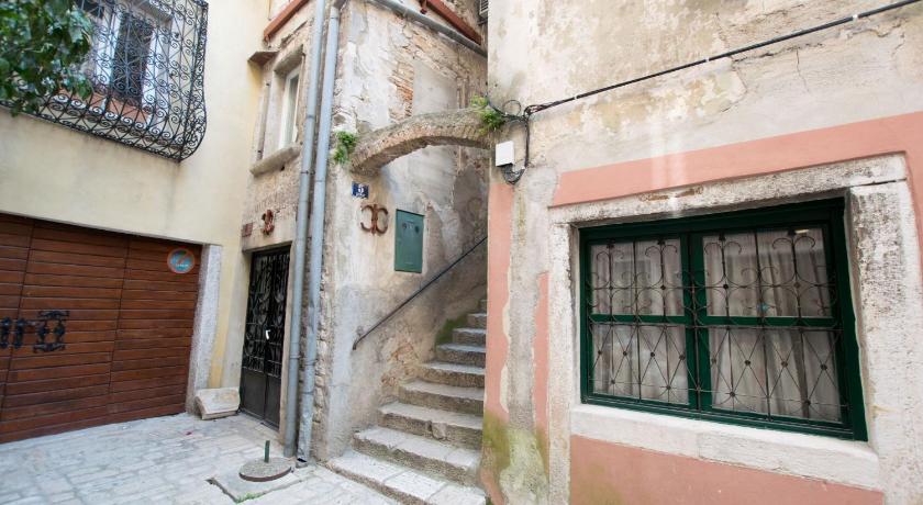 Beautiful Rustical Apt Ana in the Heart of Rovinj photo