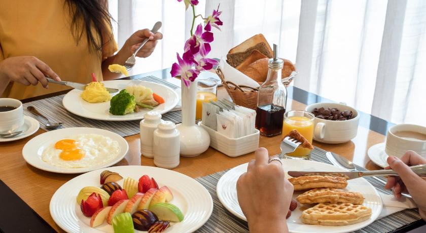 Savoy Central Hotel Apartments - image 12