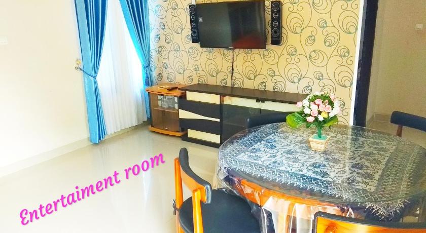 3 Bedroom 8 People At Gencahan Guesthouse Yogyakarta