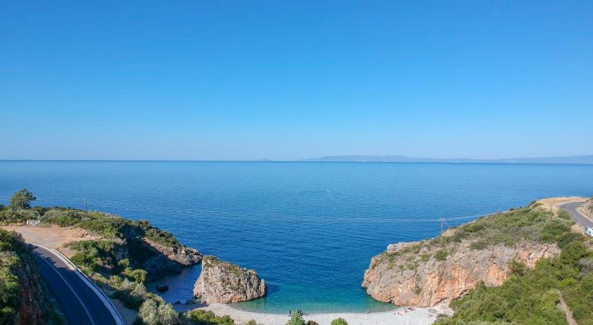 Paradeisos photo