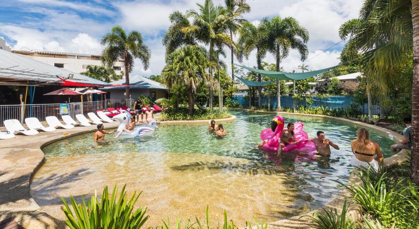 Summer House Backpackers Cairns