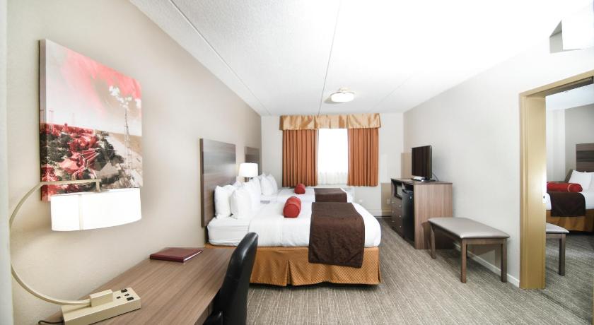 Best Western Plus Sandusky Hotel and Suites