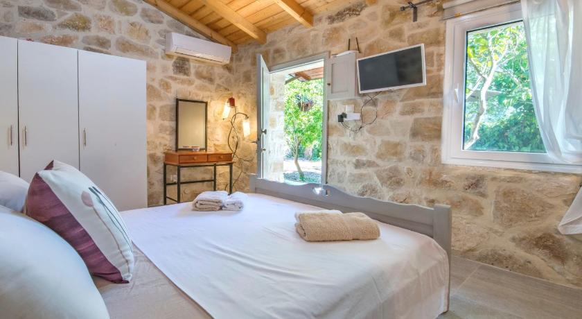 Danae Studio — Hotel in Paxos