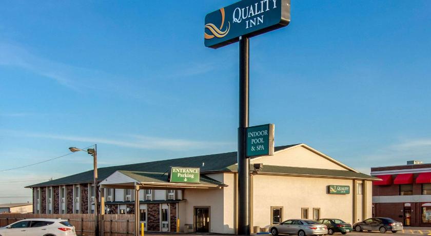 Quality Inn Hays I-70