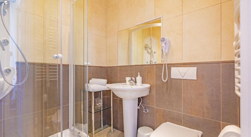 Apartments Feri photo