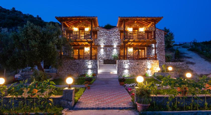 Amaryllis apartments — Hotel in Chalkidiki
