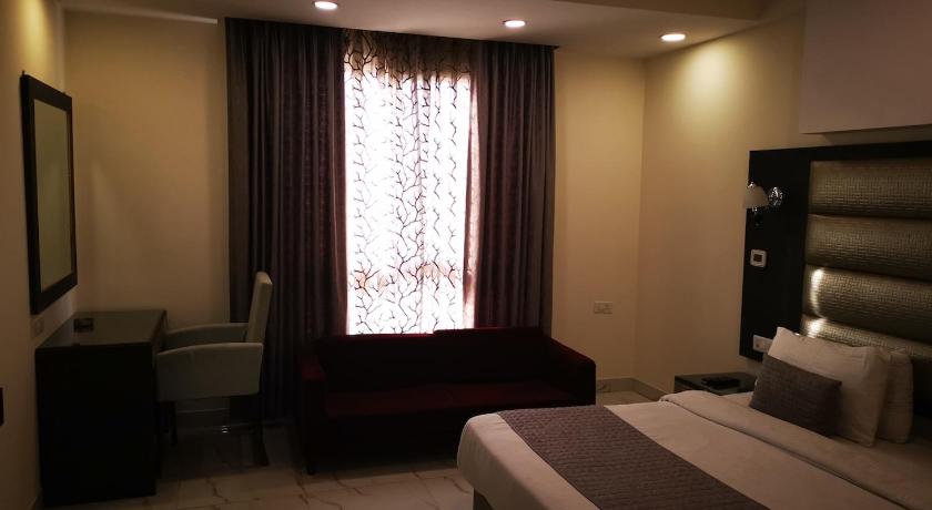 Hotel PK Residency