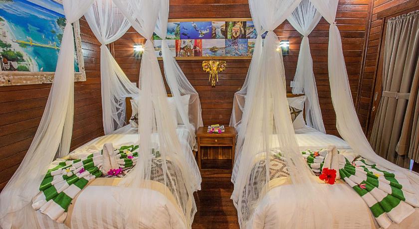 Sunset Garden Nusa Lembongan Sunset Beach, Sandy Bay Beach Lembongan