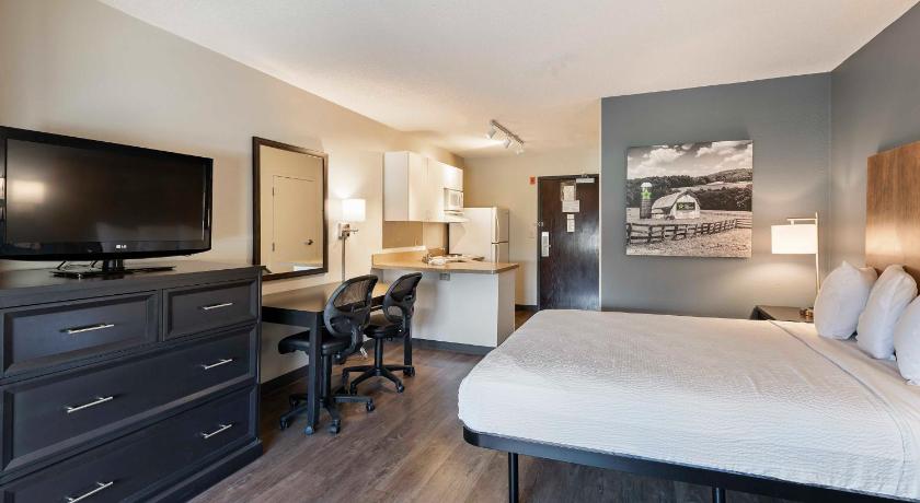 Extended Stay America Suites - Charlotte - University Place