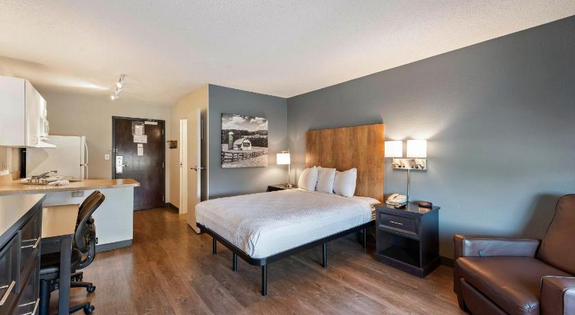 Extended Stay America Suites - Charlotte - University Place