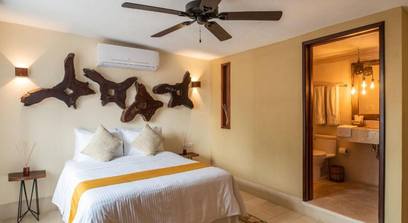 Image of Deluxe Room 0