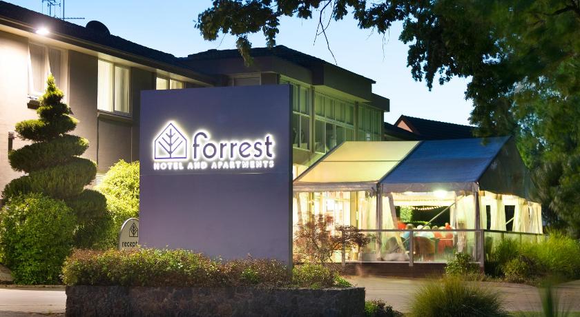 Forrest Hotel and Apartments