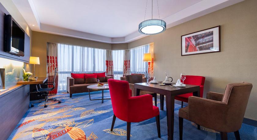 Image of Premier Suite king bed 6