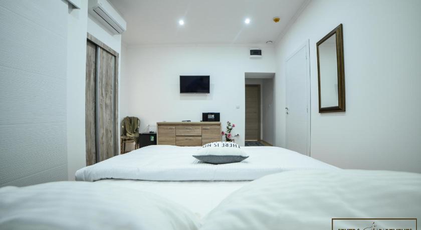 Centro Apartments photo