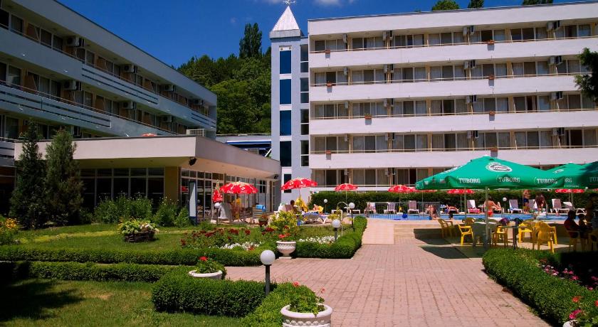 Hotel Oasis photo