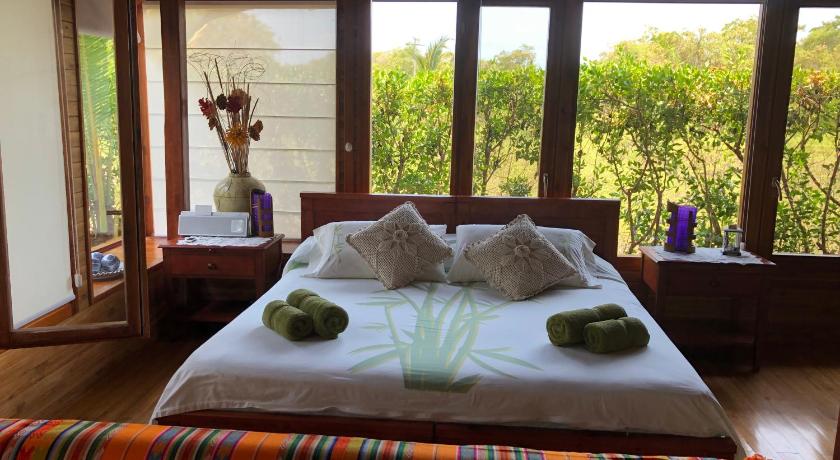 Chez Manany Galapagos Ecolodge photo