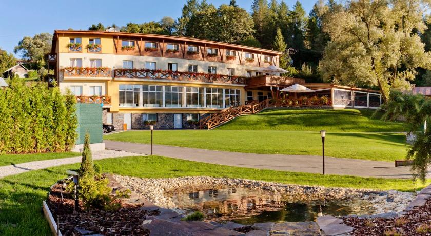 Hotel &amp; Wellness Lesanka — Hotel in Levoca