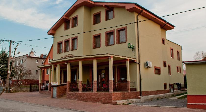 Penzion Kozak B&amp;B — Hotel in Banska Bystrica