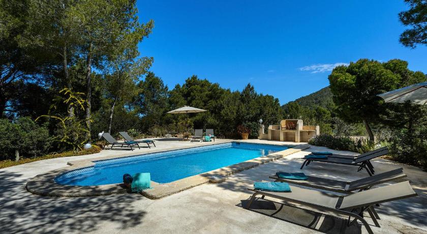 Villa Romero II photo