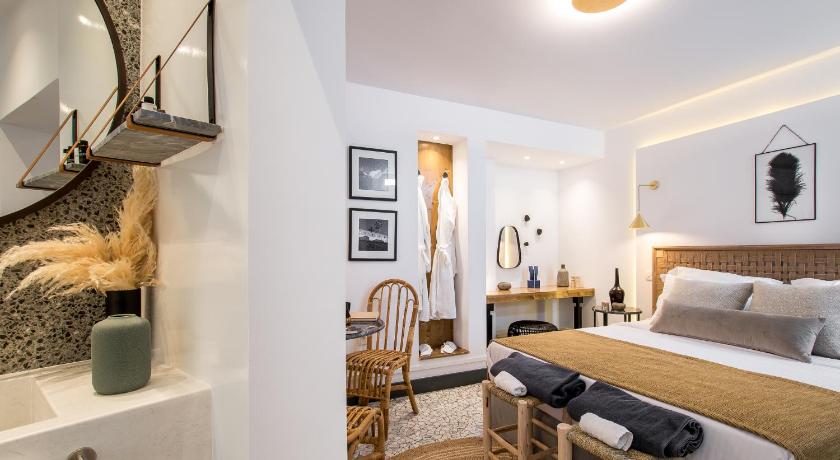 Amelot Art Suites - image 13