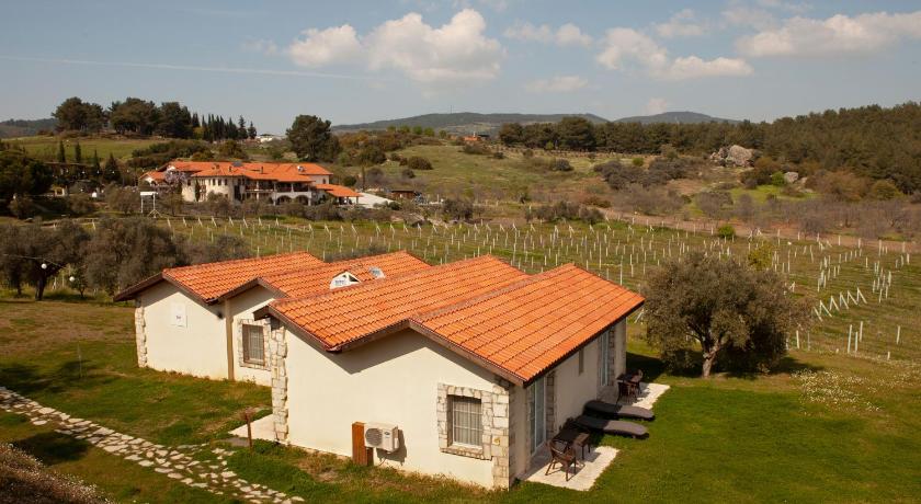 Vinifera Hotel Yedibilgeler Vineyards