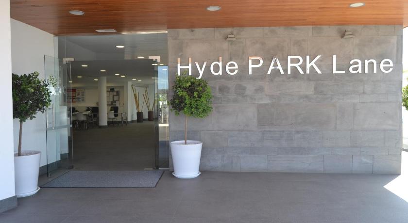 Hyde Park Lane Villas
