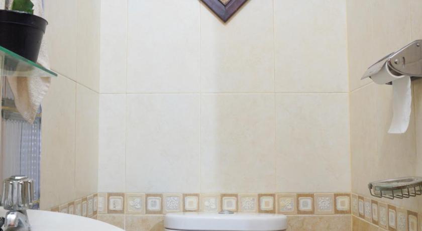 Larasmita Cisitu by Zenrra House photo