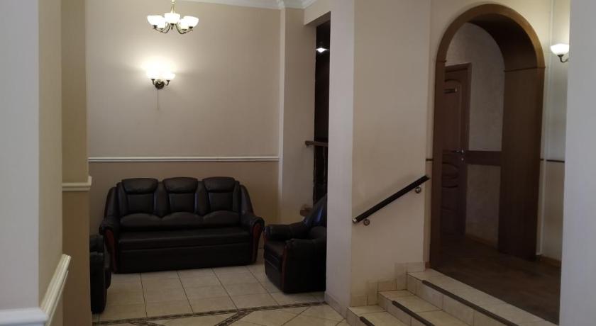 Hotel Kuzmolovo photo