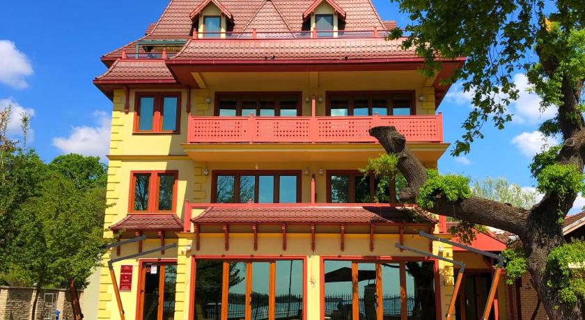 Palic Lux photo