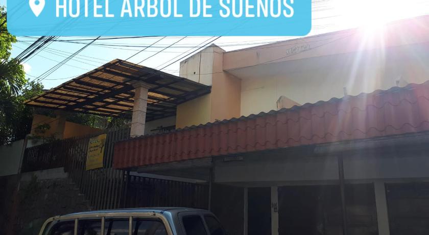 Hotel Arbol de Suenos — Hotel in San Salvador