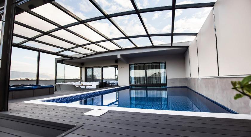 Zambelis Athens Penthouse Spa photo