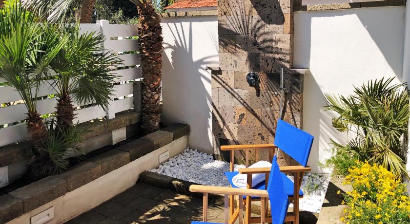 Image of Double Room with Garden View 5