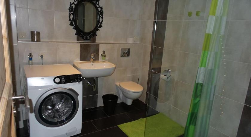 Erdgeschosswohnung im Stadtzentrum photo
