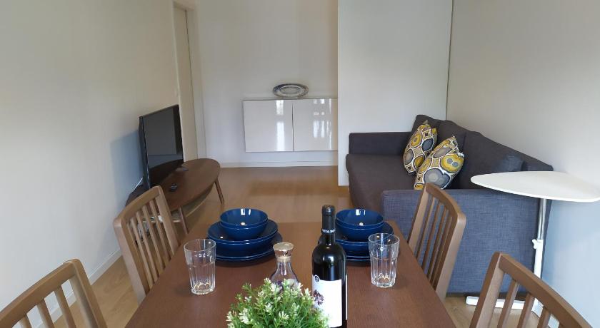 Lisbon central apartment in Entrecampos - image 6