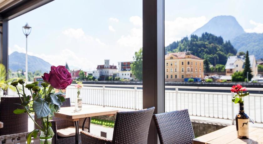 Boutique Hotel im Auracher Lochl photo