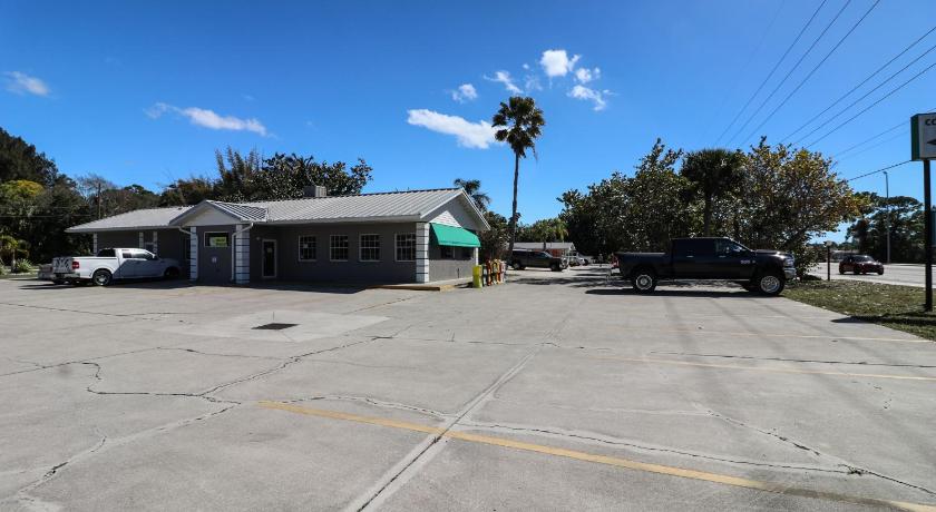 Grove City Motel photo
