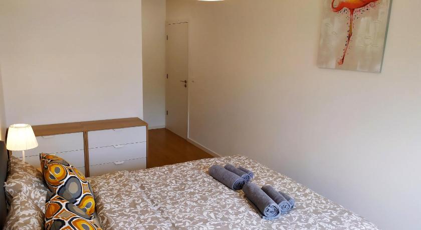 Lisbon central apartment in Entrecampos - image 10